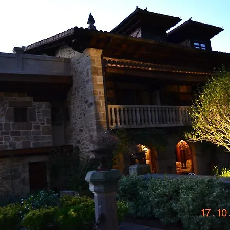 Palacio De Trasvilla Escobedo