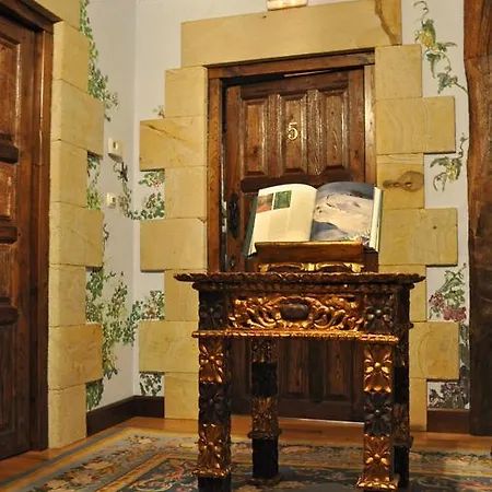 Palacio De Trasvilla Hotel