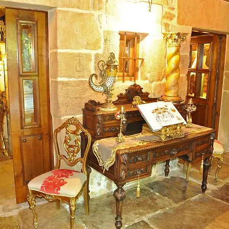 Palacio De Trasvilla فندق 3*