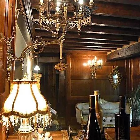 Palacio De Trasvilla Hotel Escobedo