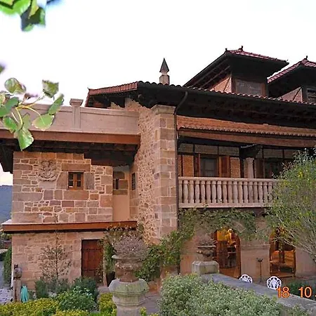 Palacio De Trasvilla 3* Escobedo