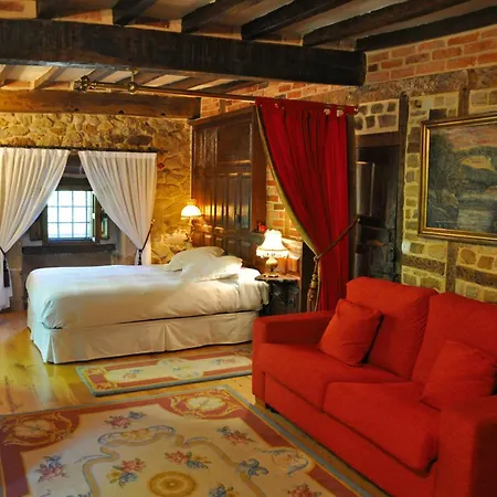 Palacio De Trasvilla فندق 3*