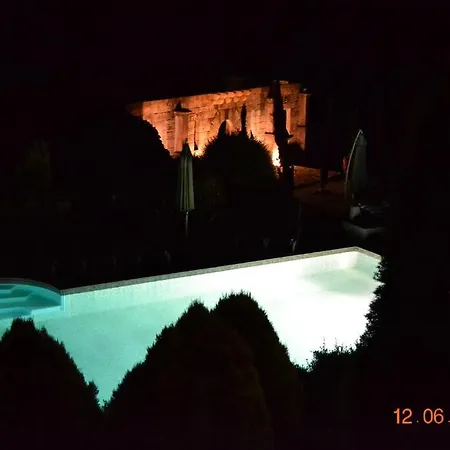 Palacio De Trasvilla Hotel Escobedo