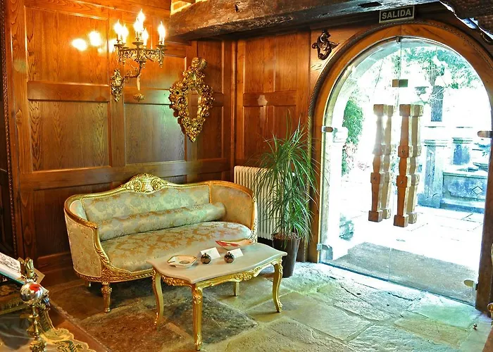 Palacio De Trasvilla