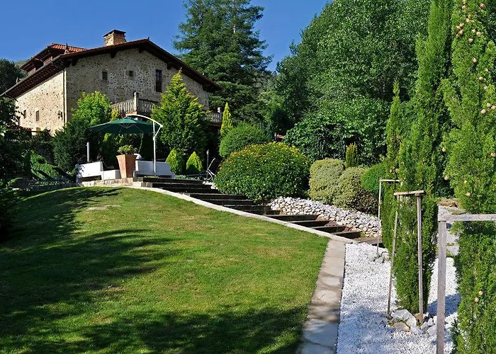 Palacio De Trasvilla Escobedo