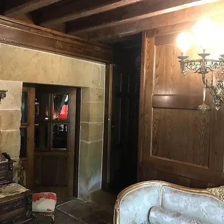 فندق Palacio De Trasvilla 3*