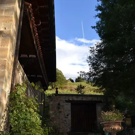 Palacio De Trasvilla 3*