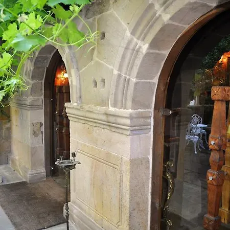 Palacio De Trasvilla فندق 3*