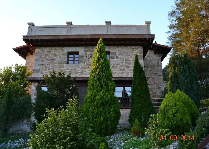 Palacio De Trasvilla