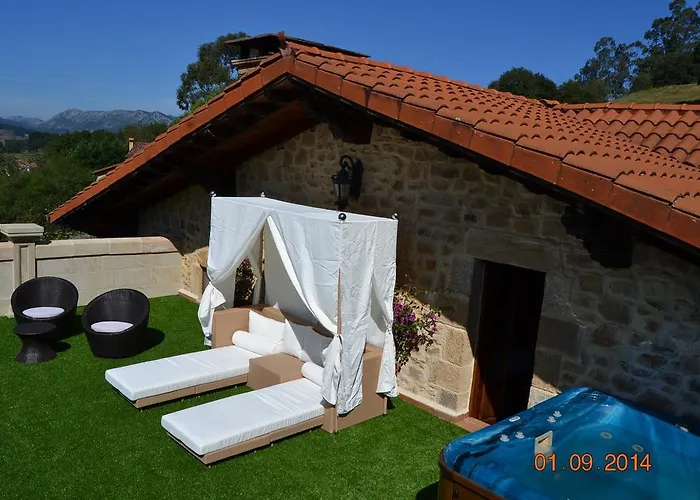 Palacio De Trasvilla Escobedo