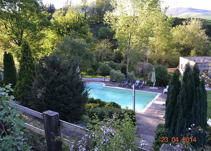 Palacio De Trasvilla