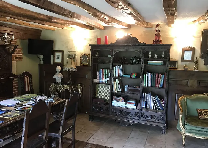 Palacio De Trasvilla 3* Escobedo