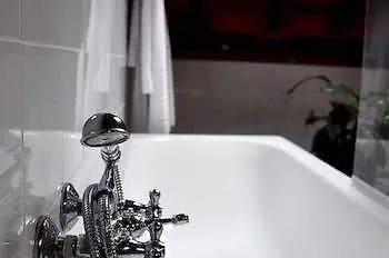 Palacio De Trasvilla Hotel Escobedo