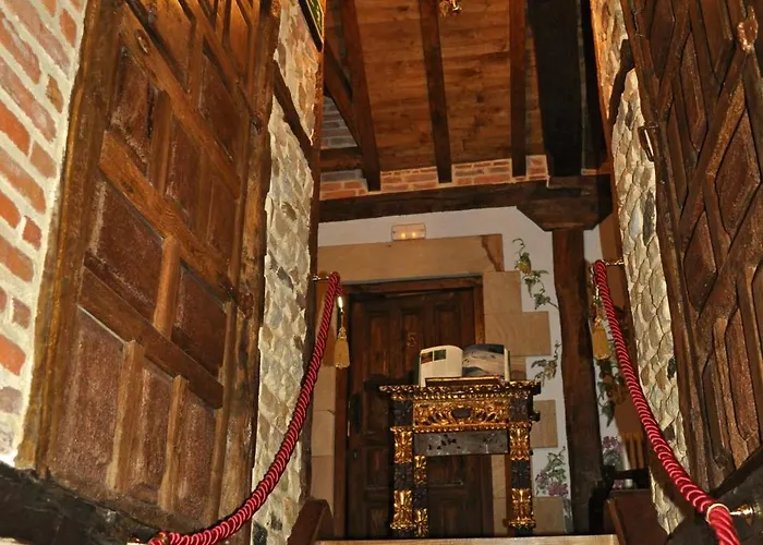 Hotel Palacio De Trasvilla 3*